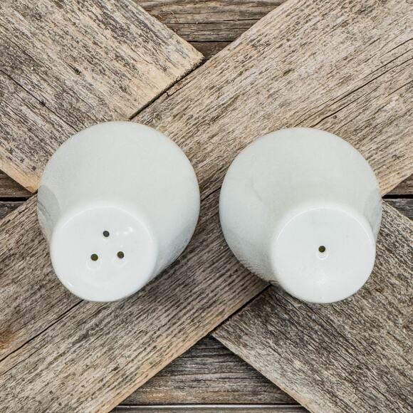 Kahla Elixyr White Porcelain Salt/Pepper Shakers, Chic Asymmetrical Minimalist - Picture 7 of 7